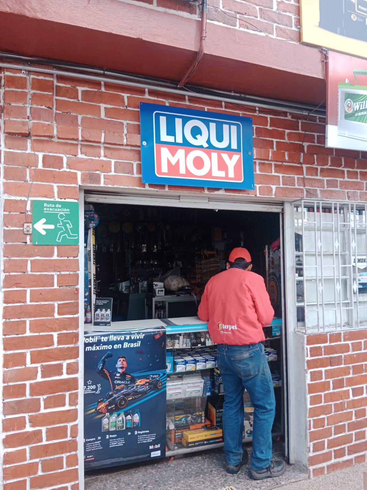 FERRETERIA Y LUBRICANTES DOÑA MARIA