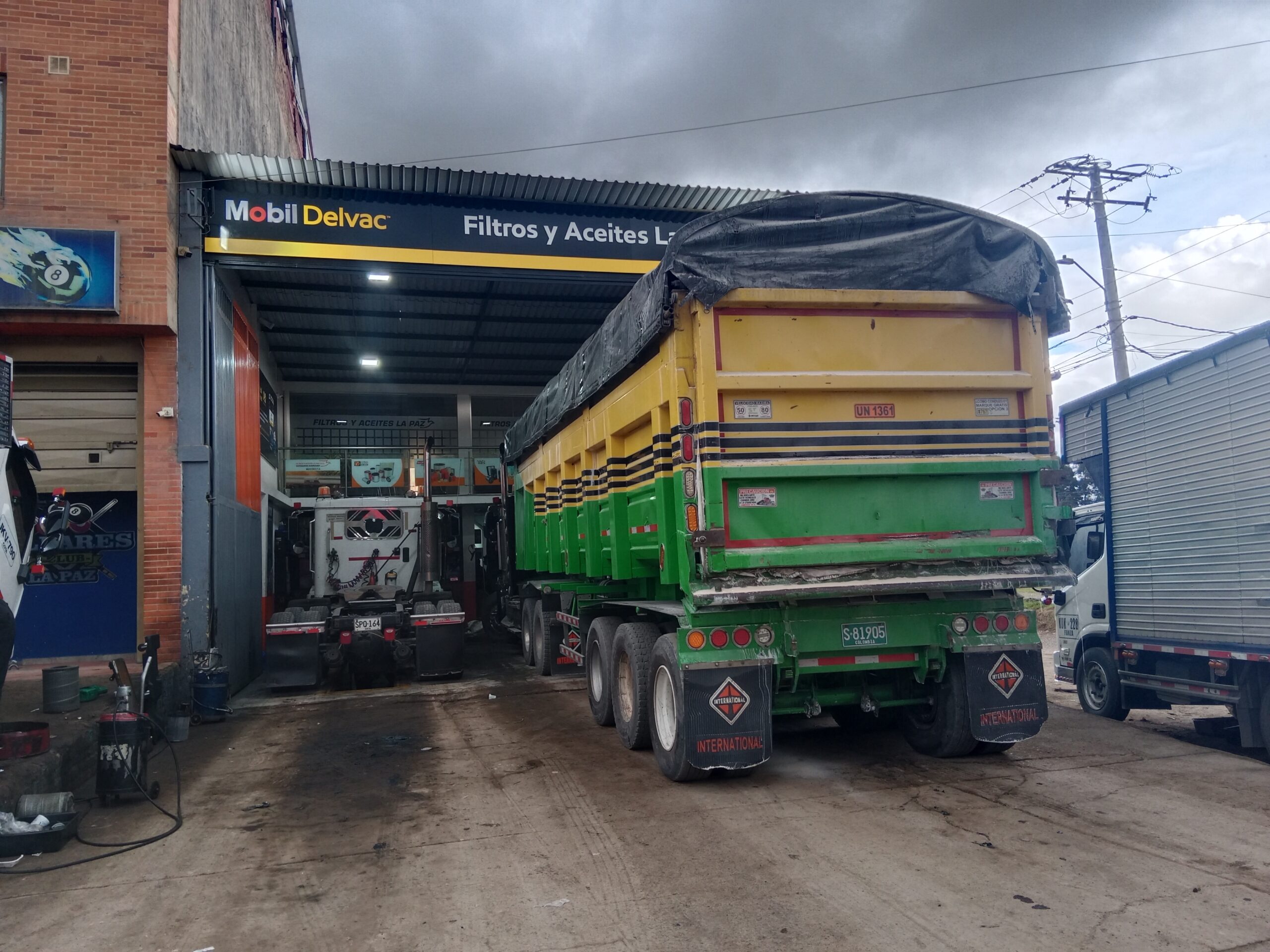 FILTROS Y ACEITES LA PAZ SAS