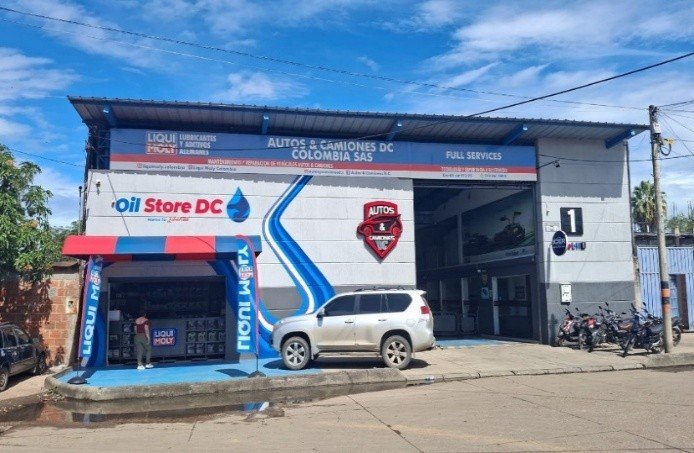 OIL STORE AUTOS Y CAMIONES D.C